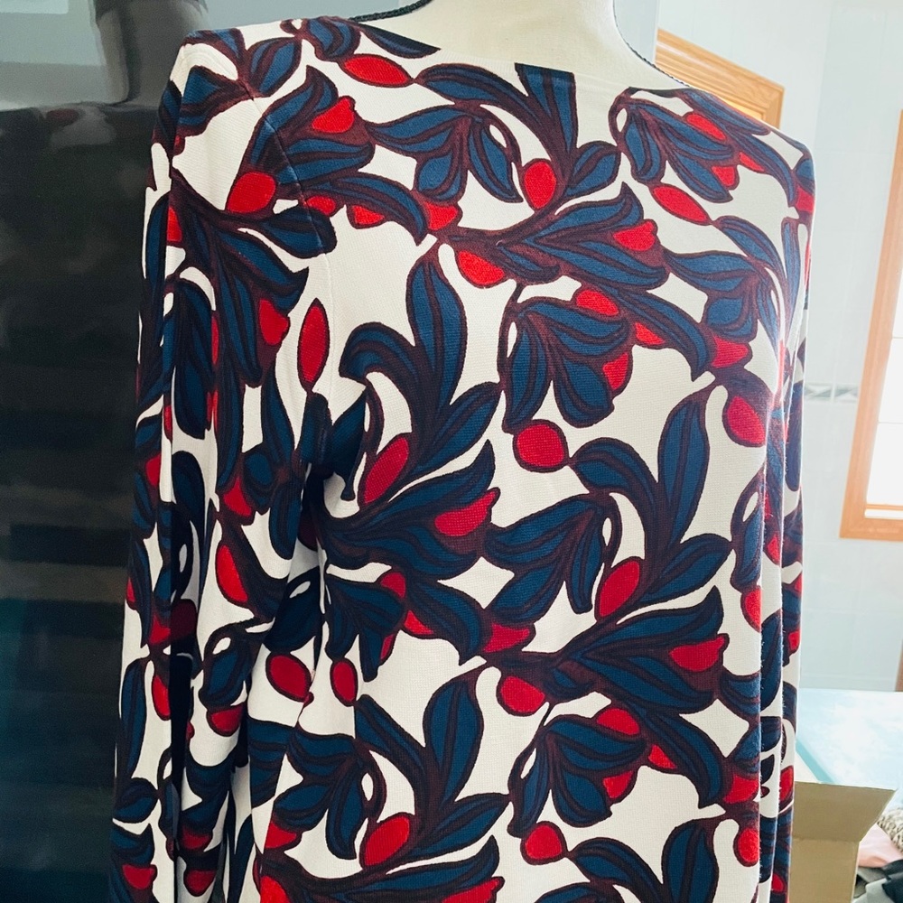 Ann Taylor sweater NWT size XL